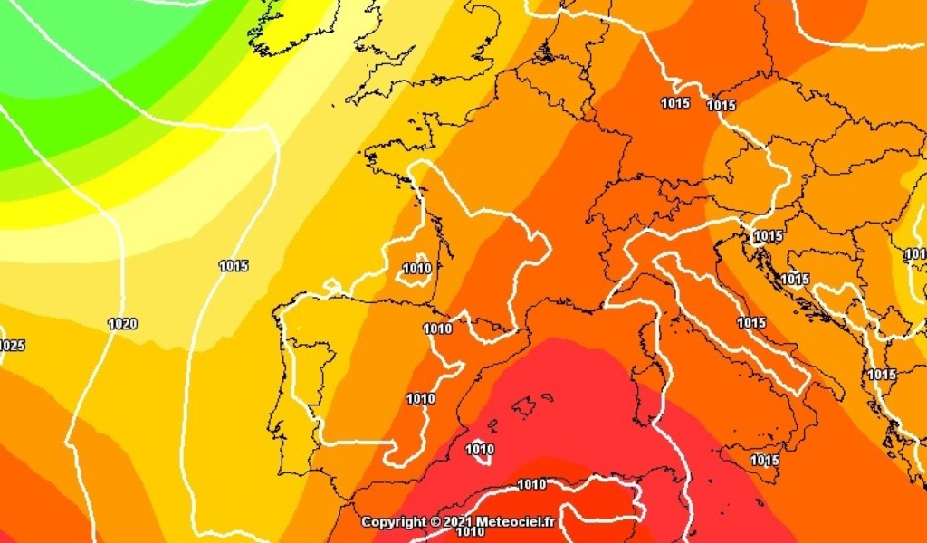 Settimana di caldo intenso, arriva l’afa: a Torino punte di 33 gradi