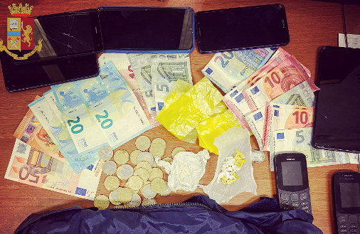 Arresti per eroina, cocaina e crack: in manette due africani