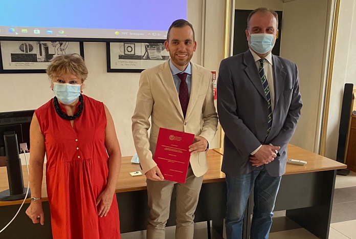 Studente dislessico e disgrafico si laurea per la quinta volta
