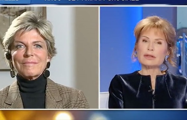 In ginocchio prima delle partite? La torinese Christillin controcorrente dalla Gruber