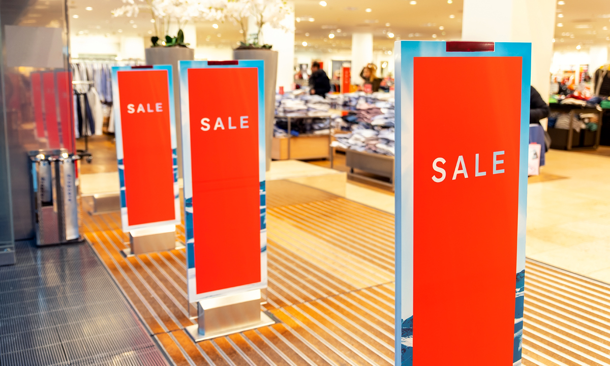 Ci siamo: domani (5 gennaio) al via i saldi invernali. I commercianti: “Siamo fiduciosi!”