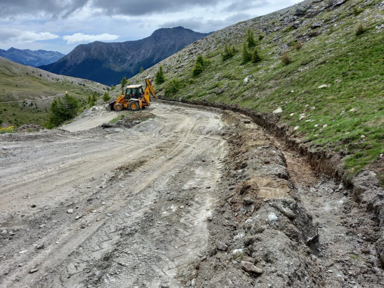 Proseguono i lavori sulla Strada Provinciale 173 dell’Assietta, da Pian dell’Alpe a Sestriere