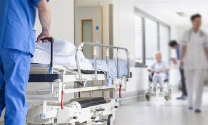Sanità, in Piemonte a rischio licenziamento migliaia di infermieri e oss