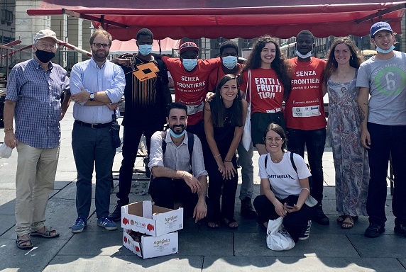 Spreco alimentare: raccolti 242 chili di cibo ridistribuiti gratis