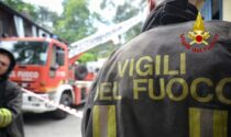 Le fiamme distruggono un appartamento a Rivoli, proprietario in ospedale