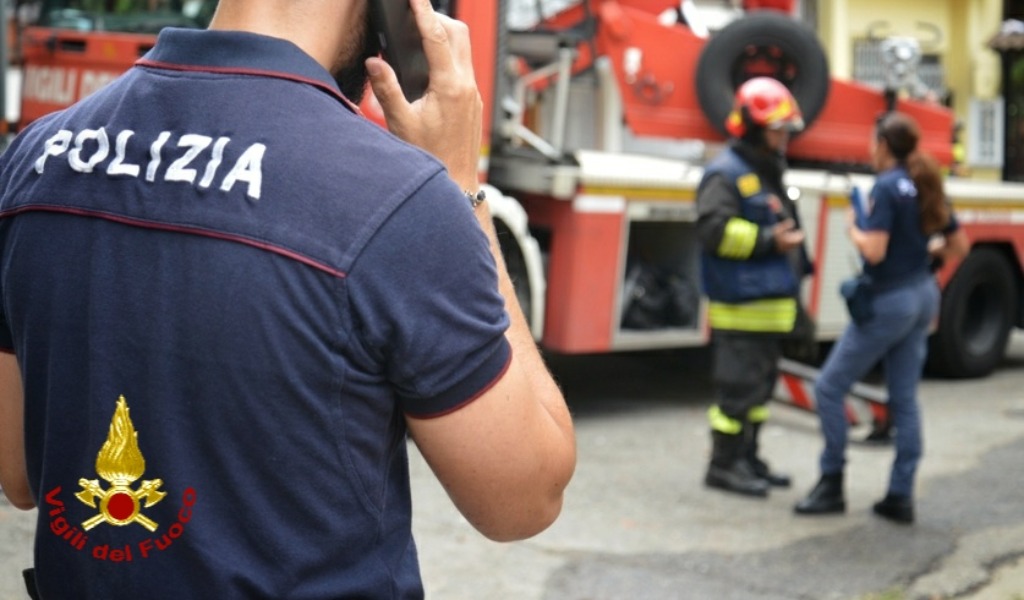 Incendio in una cascina agricola a Trofarello