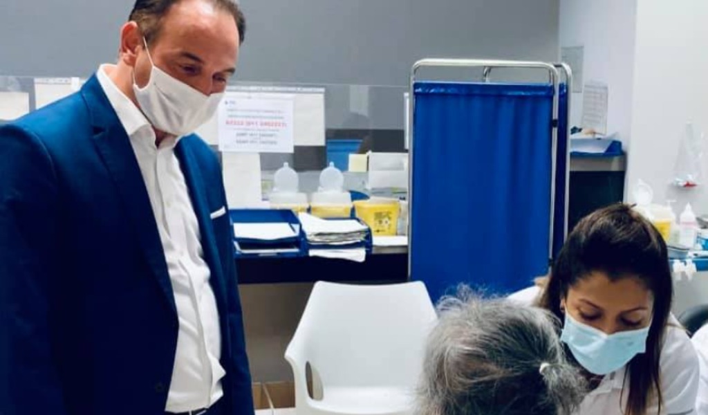 Vaccini, oggi al via la terza dose anche in Piemonte. Cirio: “Tra i primi a partire”