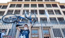 Da Torino a Milano in bici per fermare il cambiamento climatico