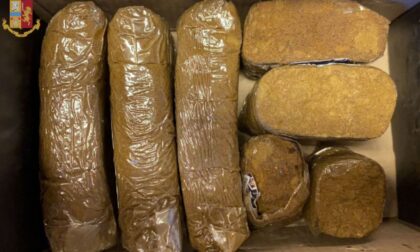 Retata antidroga in Barriera di Milano: arrestati quattro pusher