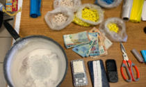 Cocaina e crack: supermarket della droga in via Brandizzo