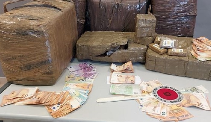 Maxi-sequestro: un quintale e mezzo di droga tutto in una volta