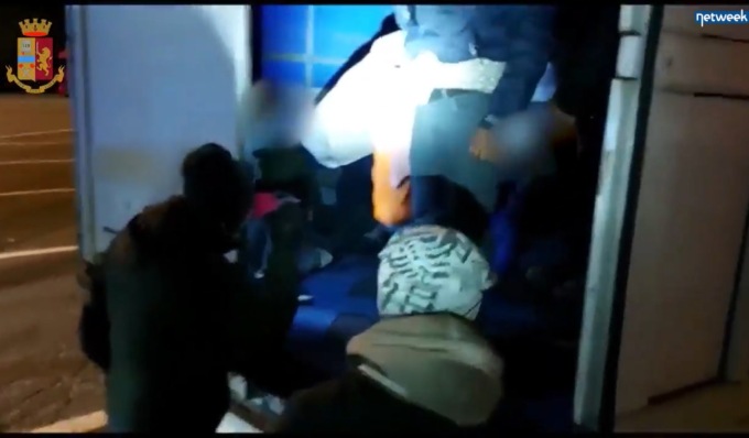 Contrasto dell’immigrazione clandestina verso la Francia: arrestato passeur iracheno in alta Val Susa
