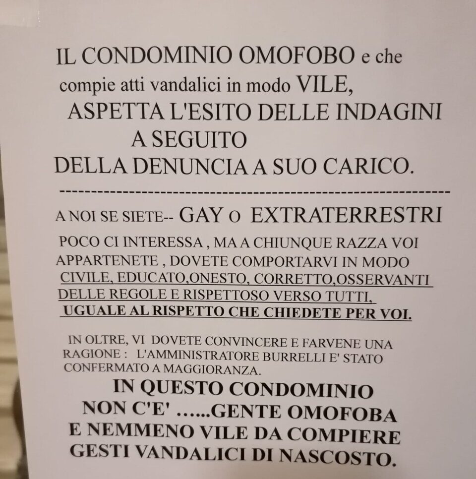 Barriera di Milano, coppia Gay: “Noi da questo condominio non andiamo via”