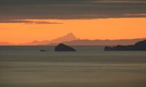 Foto da record: il Monviso visto da 300 chilometri di distanza