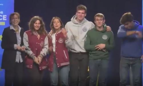 Il liceo Valsalice di Torino vince il primo premio al concorso “Mad for science”