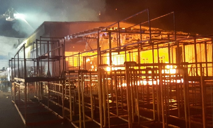 Due incendi fra Torino e provincia: nessun ferito ma danni ingenti