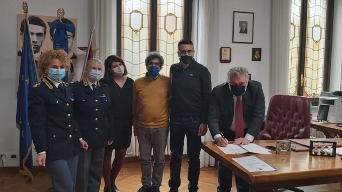 Bullismo e cyberbullismo, protocollo d’intesa tra Polizia di Stato e 2 associazioni