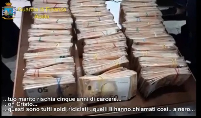 Maxi truffa nel settore energetico, 22 arresti: base dell’organizzazione a Torino
