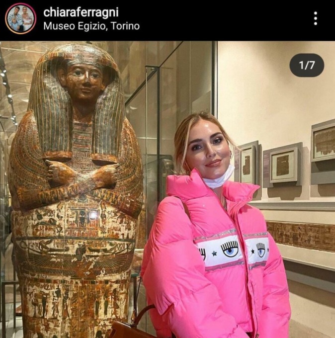Chiara Ferragni al Museo Egizio di Torino, ha risposto così all’appello degli Eugenio in via di Gioia