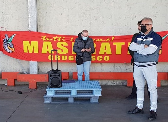 Stellantis: alleanza internazionale fra sindacati, torna la lotta operaia
