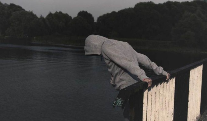 “Accorrete un uomo si vuole lanciare nel Po”, la macchina dei soccorsi si attiva