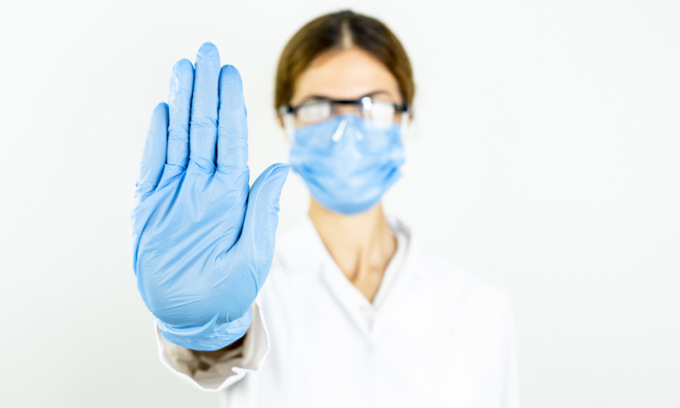 Operatrice sanitaria No vax muore di Covid. Diceva: “Spero di prendere il virus”