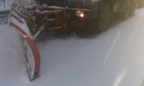 La neve è arrivata: al lavoro le squadre e i mezzi meccanici della Città metropolitana