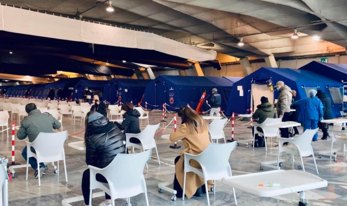 Riapre il maxi hub del Valentino: in Piemonte a gennaio disponibili 1,4 milioni di vaccini