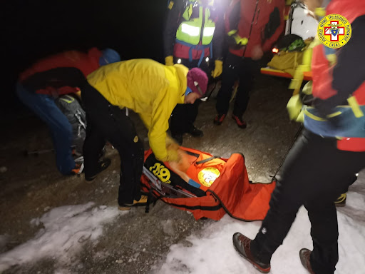 Rocciamelone, escursionista rimasto bloccato al buio: soccorso dal Soccorso Alpino e Speleologico