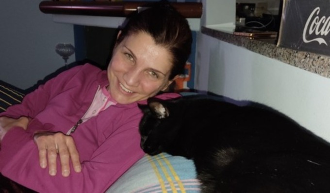 Scomparsa lunedì, trovata morta nella sua auto finita in un canale