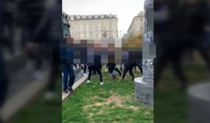 La rapina in centro poi il “vanto” sui social, arrestati 5 giovanissimi