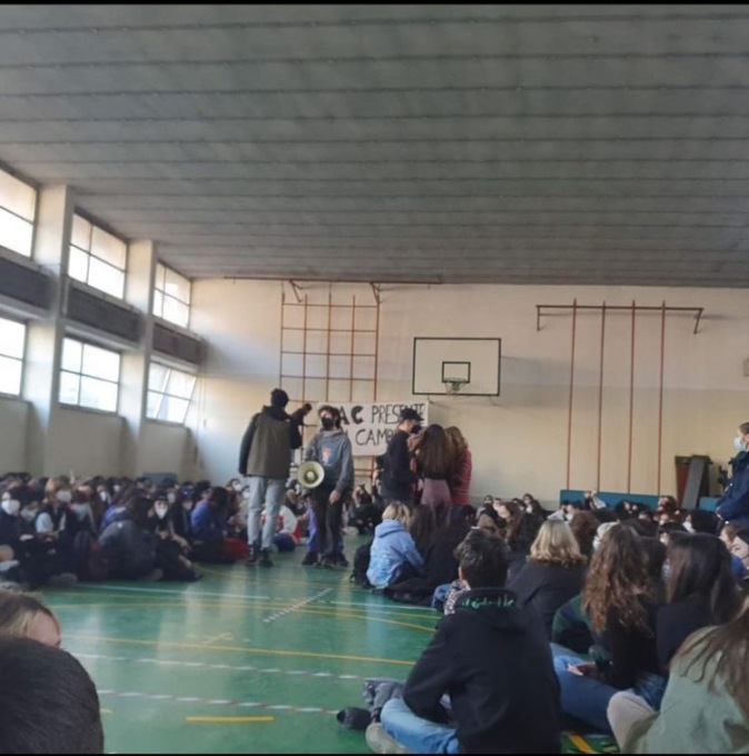 Scuola ad alta tensione, occupati i licei Cottini e D’Azeglio