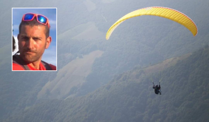 Perde il controllo del parapendio e precipita, giovane padre muore il giorno della Festa del Papà