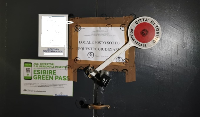 Spettacoli dal vivo senza autorizzazioni, sequestrato circolo privato