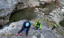 Escursionista bloccata sulla via ferrata dell'Orrido di Foresto, salvata da Soccorso Alpino e Vigili del fuoco