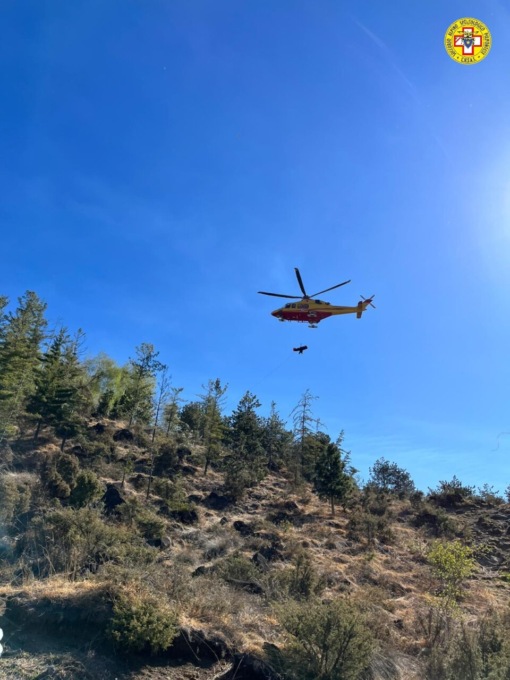 Intervento del soccorso alpino per un mtbiker caduto al Parco dei Monti Pelati