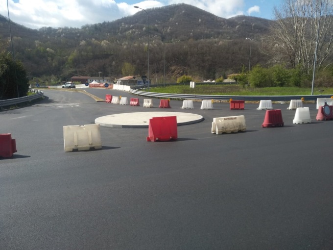 Traffico più snello tra Pinerolo e Porte, apre la rotatoria sulla SP23 del Sestriere