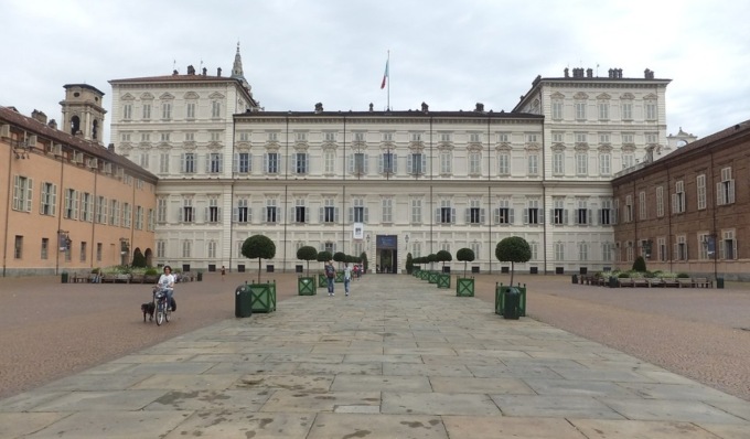 Tenta il colpo nel cantiere di Palazzo Reale ma viene beccato e arrestato