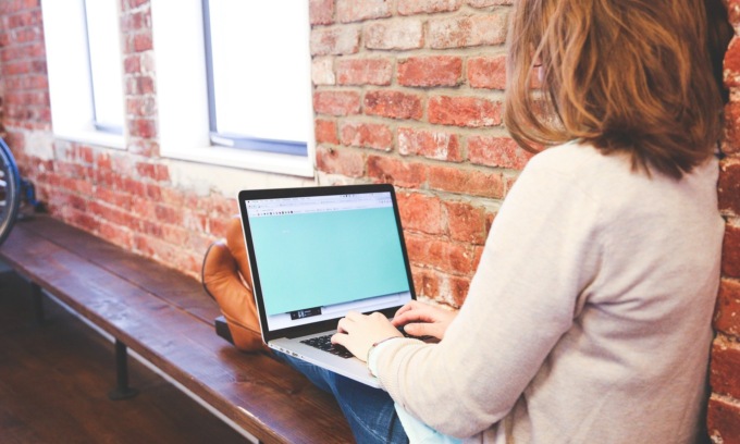 Sgominata banda delle “truffe sentimentali” online: vittime anche donne fragili della provincia di Torino