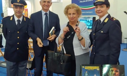 Salone Libro: la Polizia di Stato partecipa anche quest'anno con uno stand espositivo all'interno del padiglione Oval V150
