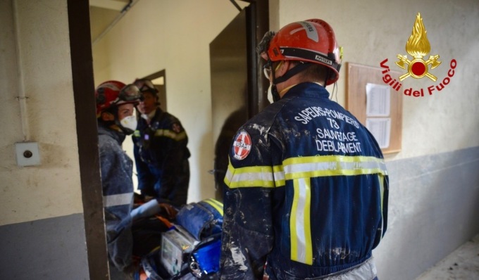 Vigili del fuoco torinesi in azione in Francia per un’esercitazione