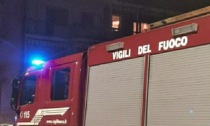 Incendio in una mansarda di un condominio di Carmagnola