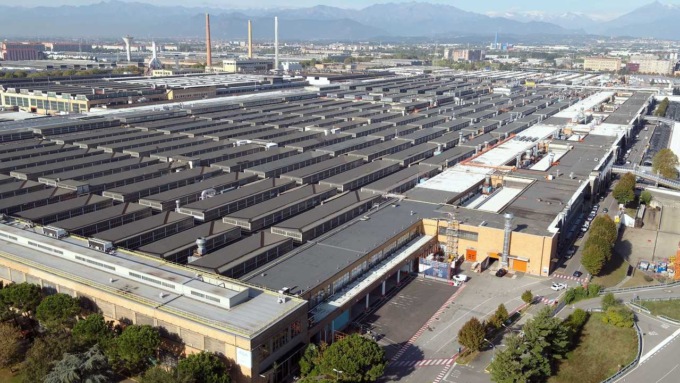 Stellantis, incontro in Comune positivo ma insoddisfacente: a Mirafiori si farà l’elettrico, con chi di preciso non si sa