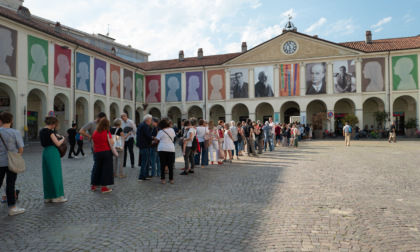 Migliaia di persone per "La Grande Invasione", il Festival della lettura di Ivrea