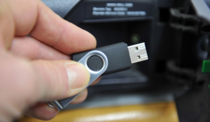 Processo Eternit bis, chiavetta usb con gli atti fuori uso: salta la sentenza a Torino