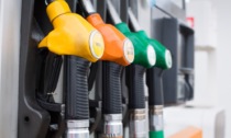 Benzina, i prezzi tornano a salire: ecco dove conviene rifornirsi a Torino e in provincia