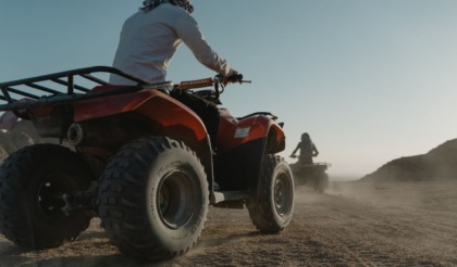 Perde il controllo del quad e precipita in una scarpata, muore turista francese