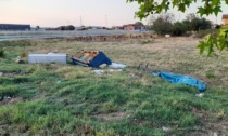 Nichelino, rifiuti ingombranti abbandonati in corso Vittime del Lavoro