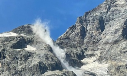 Dopo la Marmolada, un distacco anche sul Cervino: stavolta sono pietre