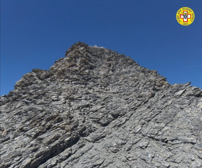Escursionista precipita e muore sulla cima del Rocciamelone